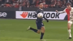 サッカー