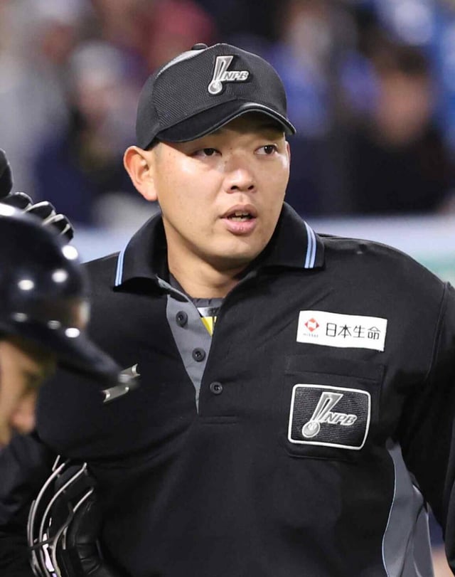 NPB announced that umpire Takuto Kawakami, who had fallen into a coma after bein