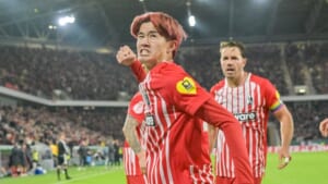 サッカー